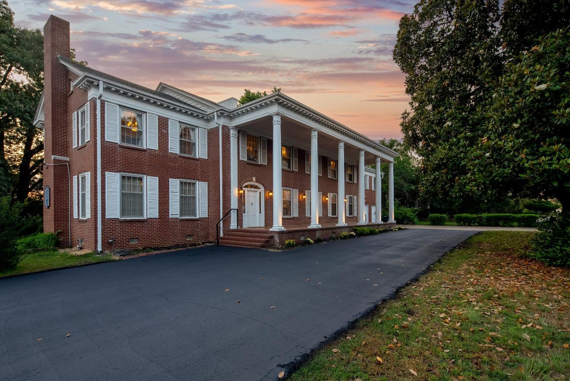 Holiday home Beland Mansion-blue Jay Suite! *