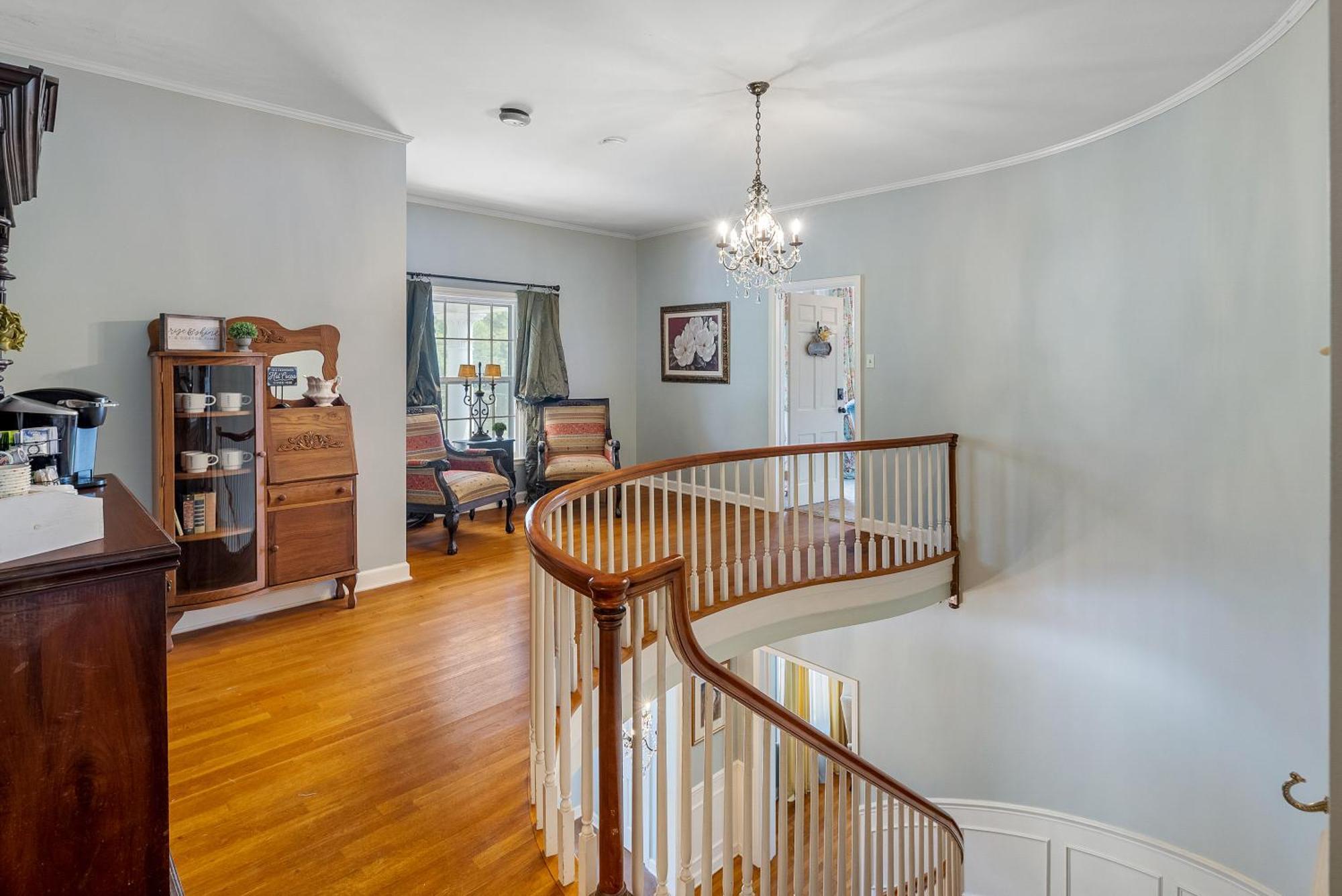 Beland Mansion-blue Jay Suite! Holiday home